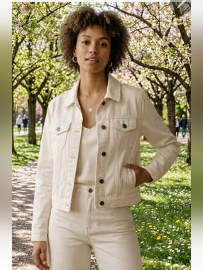 J Crew Denim Jacket Ivory White Wash Distressed Size XS